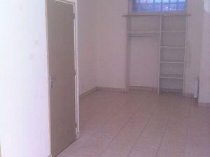 Appartement F1 RDC CAF/RSA