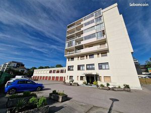 Studio 1 pièce 19 m²