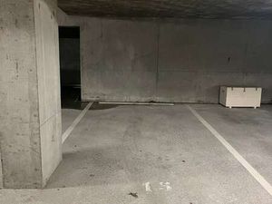 Vente Garage et parking à Saint-Sébastien-sur-Loire (44230) : à vendre / Saint-Sébastien-s