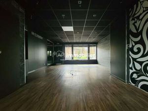 Vente Bureaux et commerces à Hennebont (56700) : à vendre / 42m² Hennebont