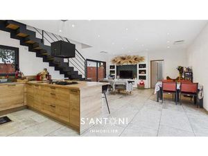 Magnifique Maison - 140 m² - 3 Suites Parentales