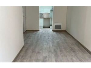 Location appartement  m² T-2 à Coulommiers  600 €