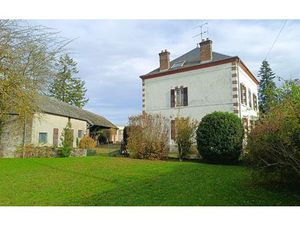 Maison Nemours m² T-5 à vendre  295 000 €