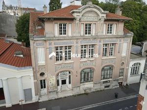 Magnifique hotel particulier de bureau