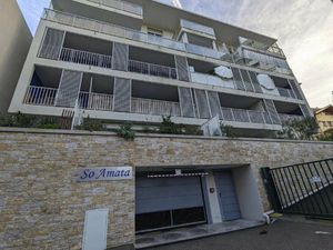 À LOUER NICE – PORT / FOdÉRÉ PROLONGÉE – GRAND BOX DE PLAIN-PIED