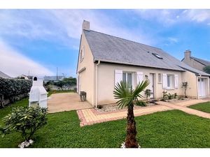 Vente Maison familiale de 122m2 - 4chambres + bureau avec jardin