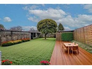 MAISON 3 CHAMBRES + DÉPENDANCE ? RÉNOVATION RÉCENTE ? POTENTIEL D'AGRANDISSEMENT ? BOURG D