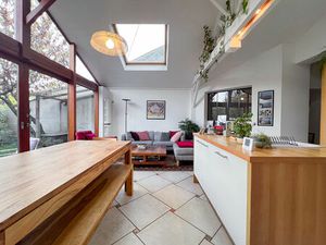 A vendre - Maison angevine de 122 m² avec 4 chambres et 2 bureaux  jardin et cave 'Angers 