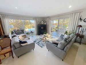 ST AMADOU A VENDRE VILLA D'ARCHITECTE AVEC PISCINE  PRESTATIONS HAUT DE GAMME