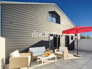 Appartement 6 pièces - 214 m²