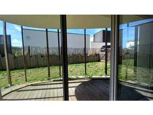 Location Appartement 3 pièces à Saint-Sébastien-Sur-Loire Savarières (44230) : à louer 3 p