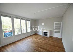 Location Appartement 4 pièces à Saint-Lô (50000) : à louer 4 pièces / 87m² Saint-Lô