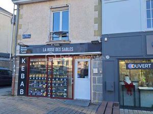 Vente Bureaux et commerces à Mayenne (53100) : à vendre / Mayenne