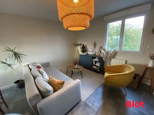A VENDRE CHEZ BLOT IMMOBILIER - JANZE - APPARTEMENT T3 - 88.60 m²