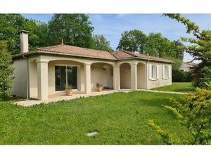 Maison Breuillet m² T-5 à vendre  412 000 €