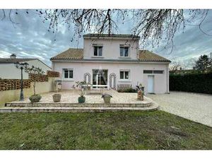 Vente Maison à Saint-Philbert-de-Grand-Lieu (44310) : à vendre / 118m² Saint-Philbert-de-G