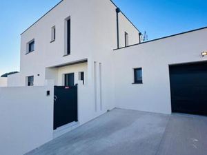 Villa Serignan 4 pièces 120 m2 proche des plages