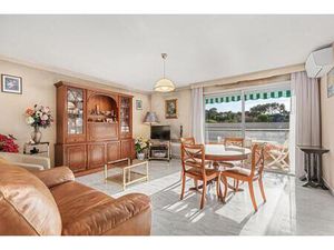 LE CANNET Colombier – T3 (80m²) Dernier étage + Terrasse