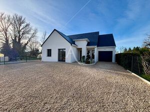 Maison moderne idéalement située