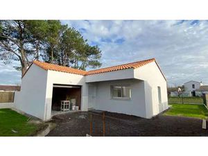 Vente Maison au Fenouiller (85800) : à vendre / 102m² Le Fenouiller