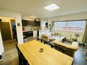 Secteur Sud : appartement 2 pièces avec parking