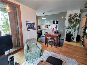 Appartement - 8ème étage - 60 m2 - 3 pièces - Meublé