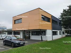 BUREAUX A VENDRE OU A LOUER