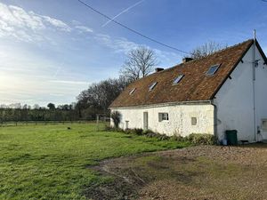 Maison de campagne avec dépendances