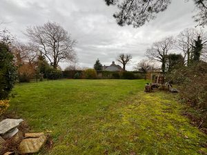 TERRAIN HORS LOTISSEMENT SURZUR