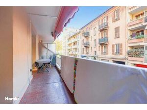 Nice – 4 pièces traversant avec terrasses et box – Quartier Pasteur