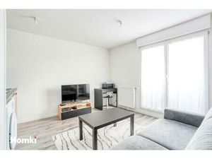 Studio 22 m² – Dernier étage – Résidence récente (2021)