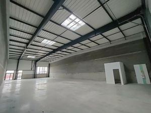 LOCAL D'ACTIVITE A VENDRE