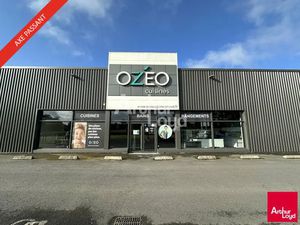 LOCAL COMMERCIAL A LOUER