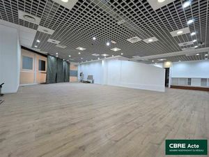 Location commerce NANCY 180 m²