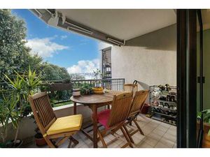 Nice Bas Cimiez 3P 76 91m² terrasse ouest parking cave