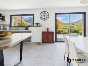 Maison de 4 pièces de luxe en vente à Chambéry  France