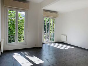 Location appartement 3 pièces 61 m² à Nice (06000)