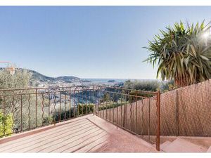 Vente appartement 4 pièces 82 m² Nice (06100)