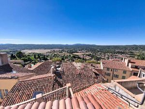 Fayence : Appartement avec terrasse au cœur de la vieille ville