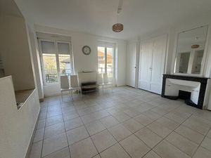 Location Appartement 4 pièces 85m² AMBERIEU EN BUGEY 01500