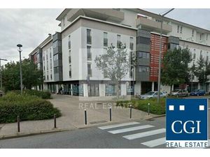 Location Local commercial 334m² ECHIROLLES 38130
