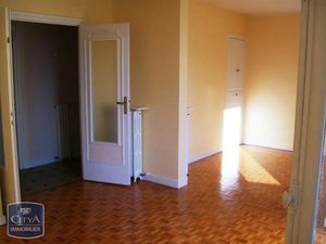 Appartement à louer 4 pièces 76.24 m² - Riom (63) - 847€