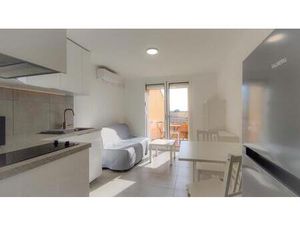 LA LONDE LES MAURES STUDIO LOCATION MEUBLEE A L'ANNEE