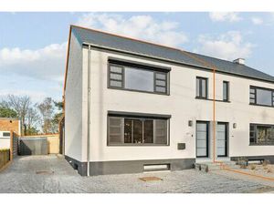 PRACHTIGE   INSTAPKLARE WONING OP TOP-LIGGING!