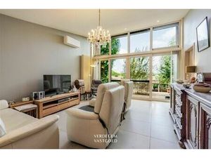 Authentieke woning met recente uitbreiding en uniek historisch accent