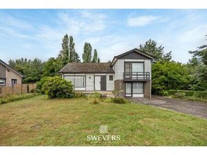 Praktische  alleenstaande woning gelegen op een perceel van 21a 08ca in Heusden-Zolder