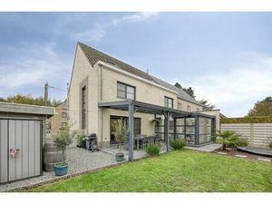 Ruime energiezuinige gezinswoning met 4 slaapkamers