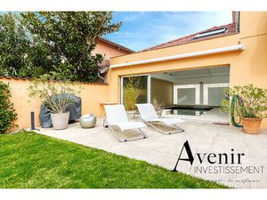 Montchat - Maison d'exception / 437 m² habitables avec piscine intérieure  jacuzzi et hamm