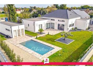 Belle maison contemporaine avec 5 chambres-piscine-grand garage