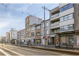 Ruime woning met 4 slaapkamers te koop in Hoboken